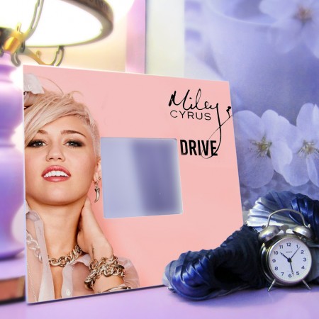 Зеркало настенное - Miley Cyrus